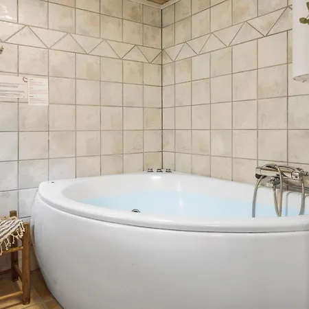 Awesome In With Wifi Holiday home Tranekaer